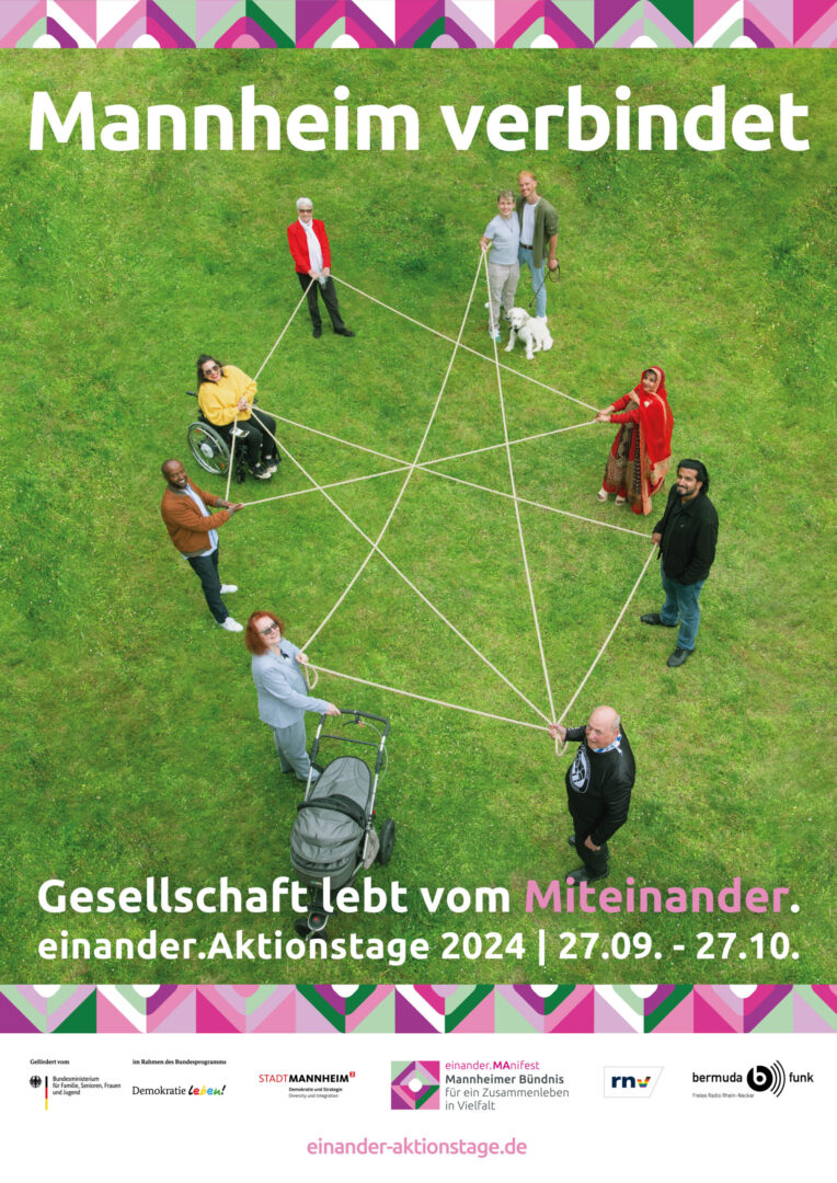 Plakatvariante 1 mit Foto Menschen halten gemeinsam Fäden zu einem Netz